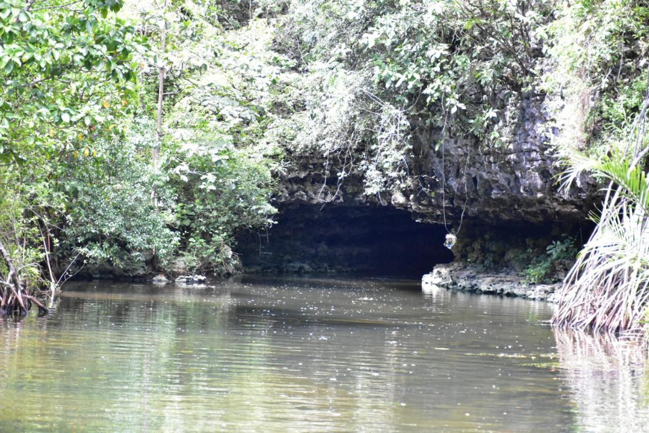 Гостьовий будинок Kampoeng Karst Rammang Rammang Kasijala Екстер'єр фото