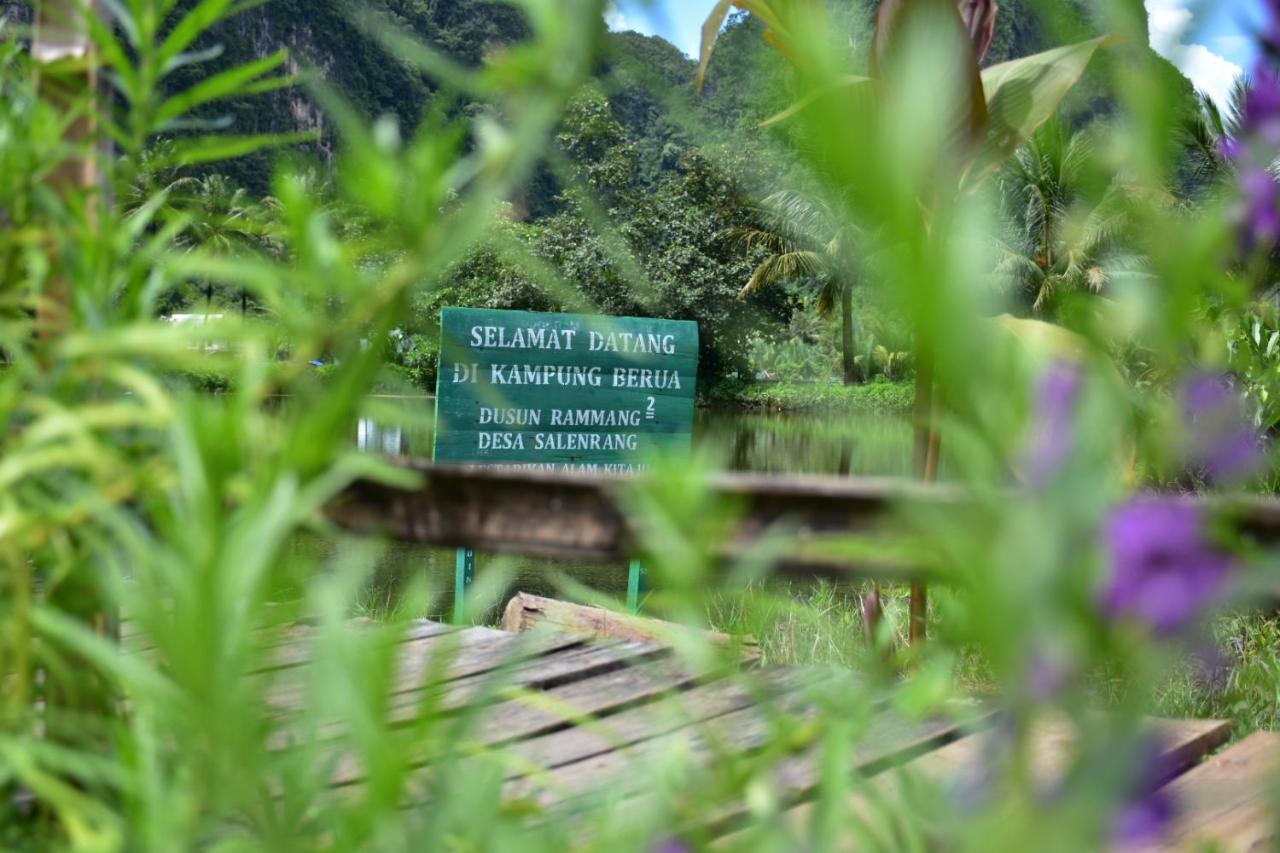 Гостьовий будинок Kampoeng Karst Rammang Rammang Kasijala Екстер'єр фото